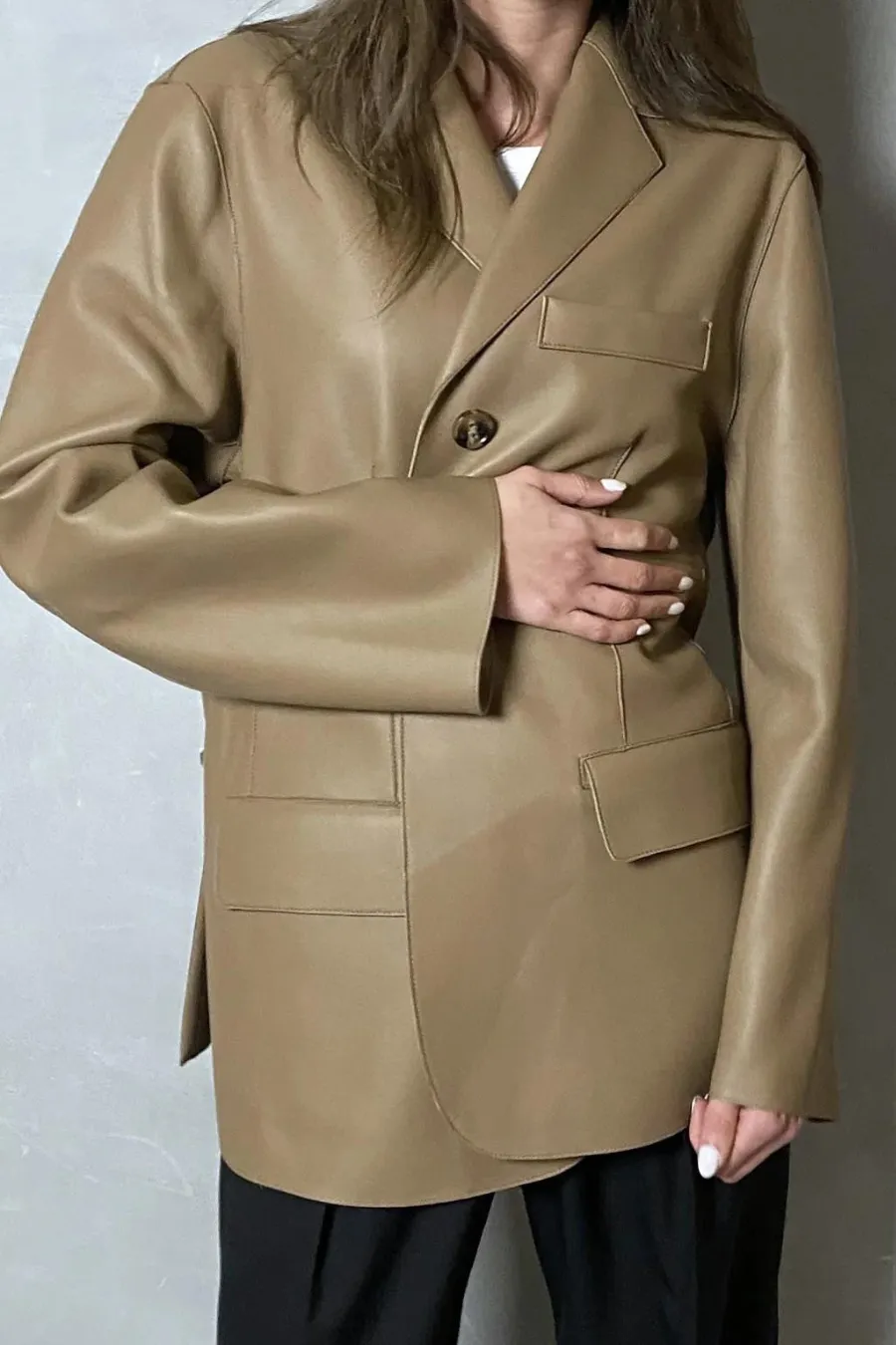 Lily Leather Blazer Beige